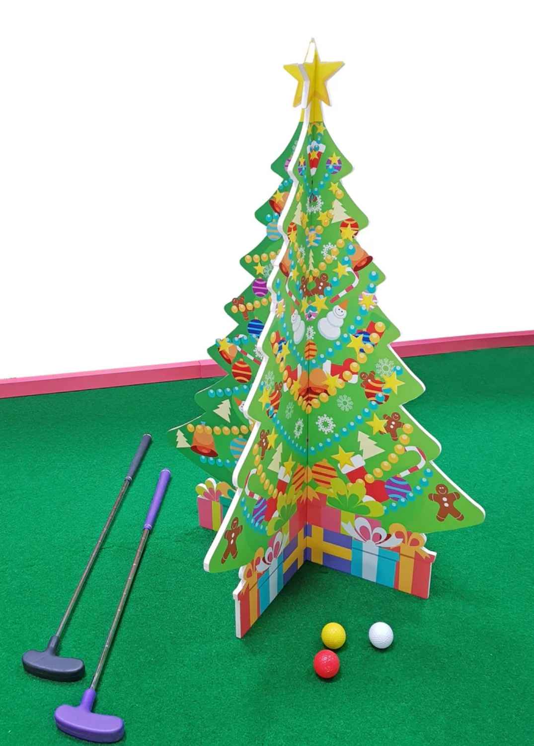 Obstáculo de minigolf con árbol de Navidad en 3D